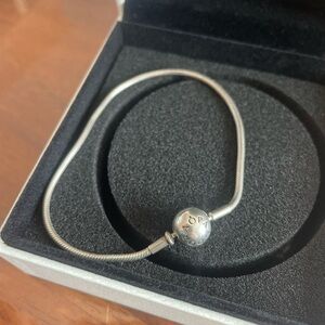 Pandora retired Essence bracelet